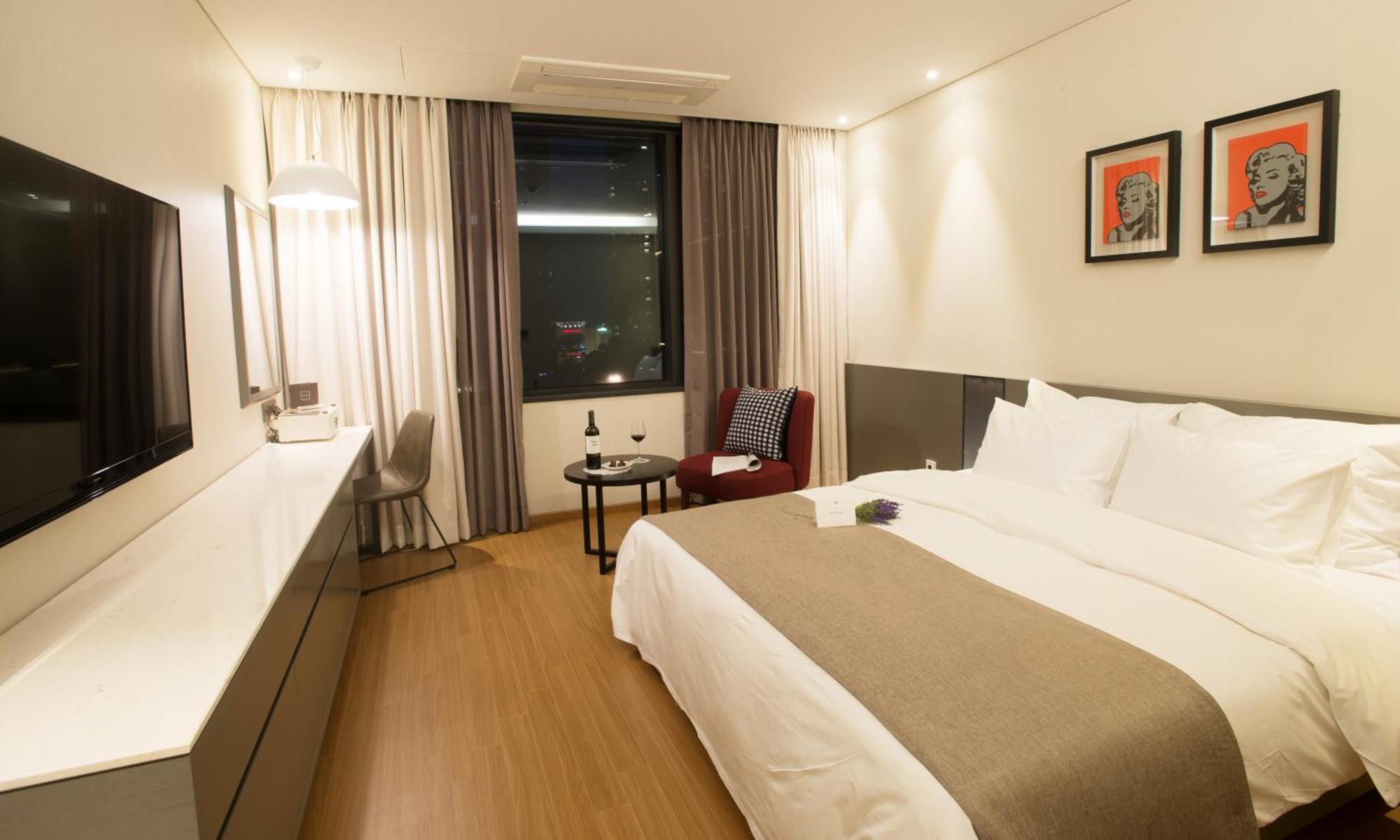 Gloucester Hotel Чхонджу Экстерьер фото