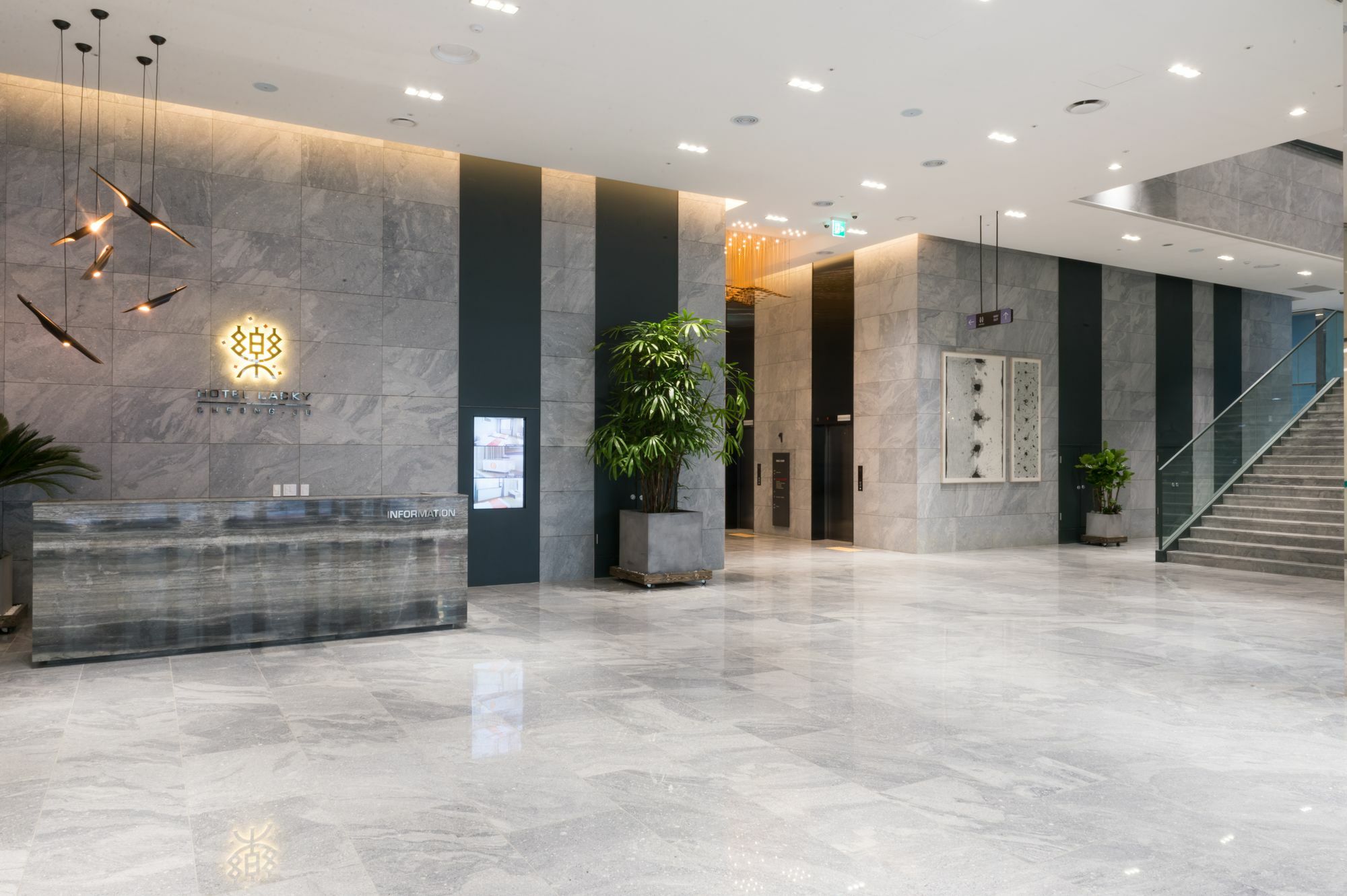 Gloucester Hotel Чхонджу Экстерьер фото